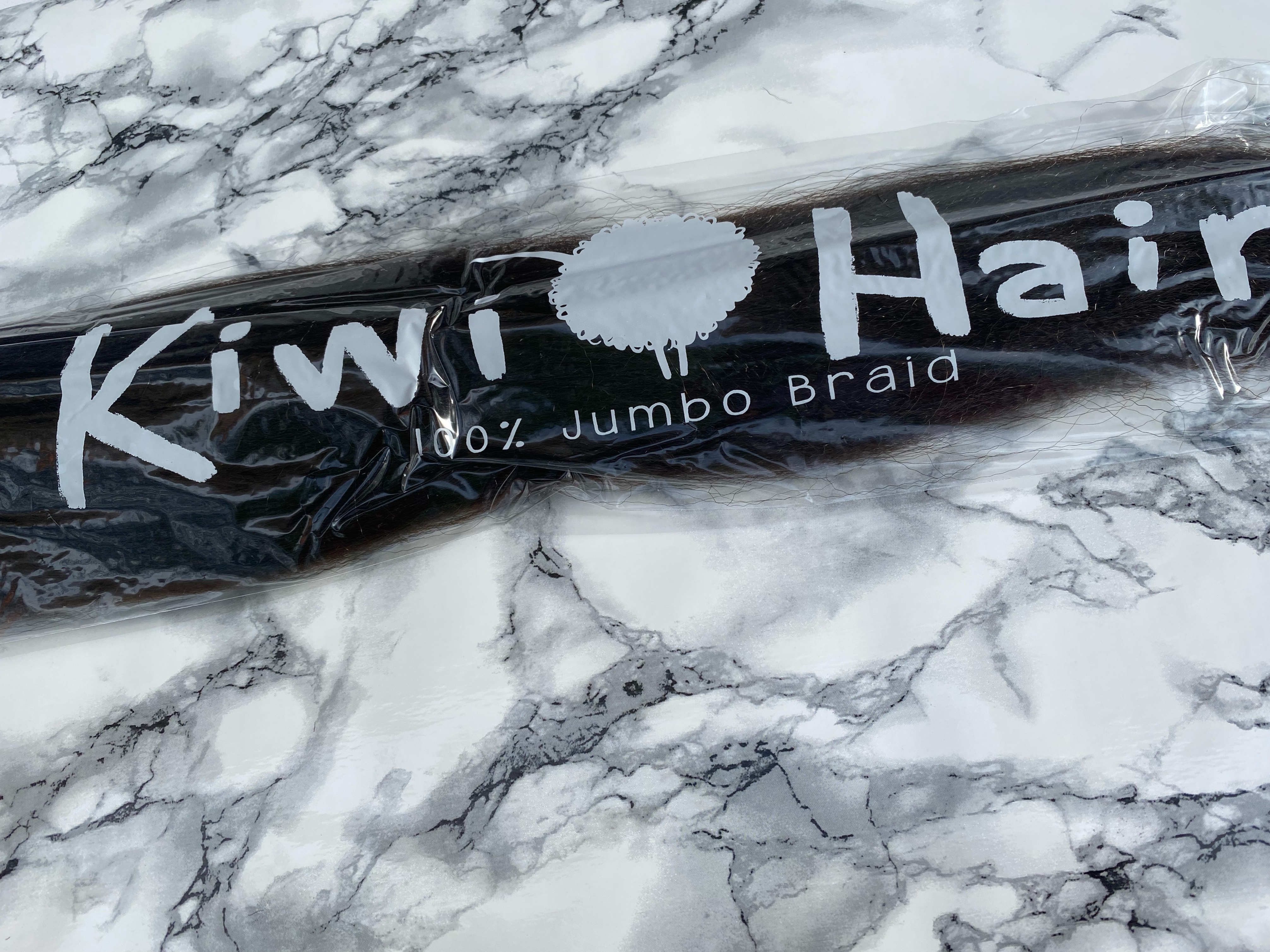 100% Jumbo Braid - 4 - tmavě hnědá