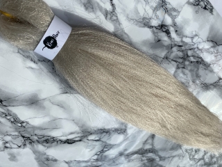 100% Jumbo Braid - 60 - šedá 