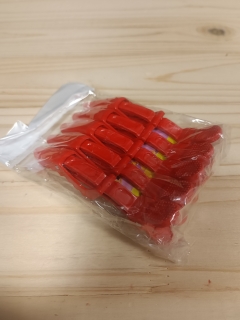 Pineta - žralok - červený - set 5 ks 